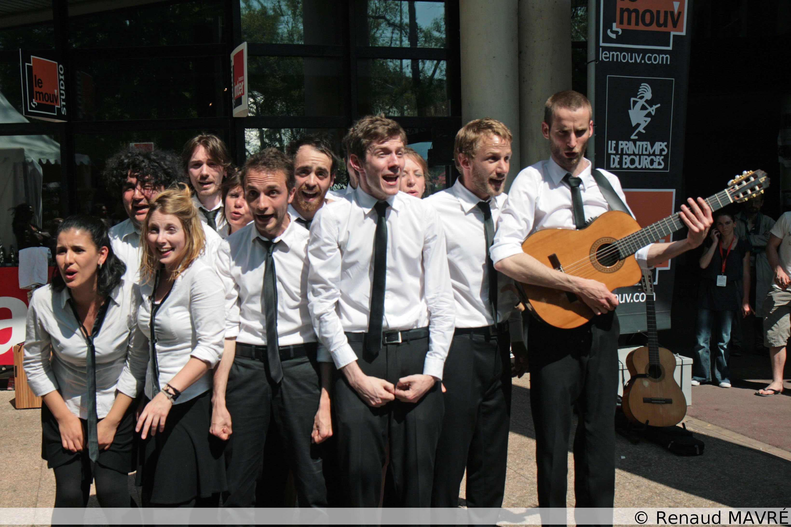 PdB-2011-04